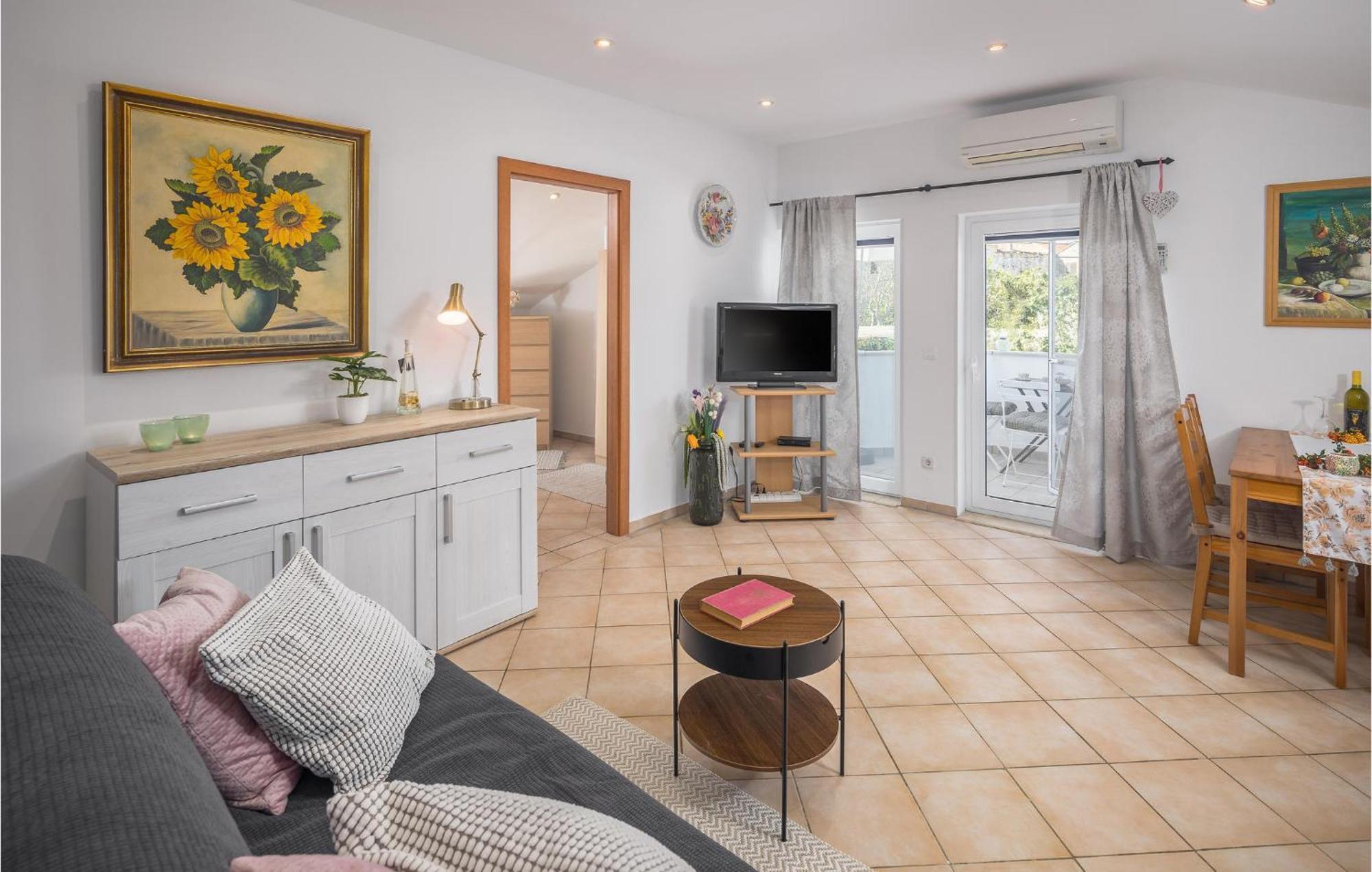 Gorgeous Apartment In Musalez With Kitchen Εξωτερικό φωτογραφία