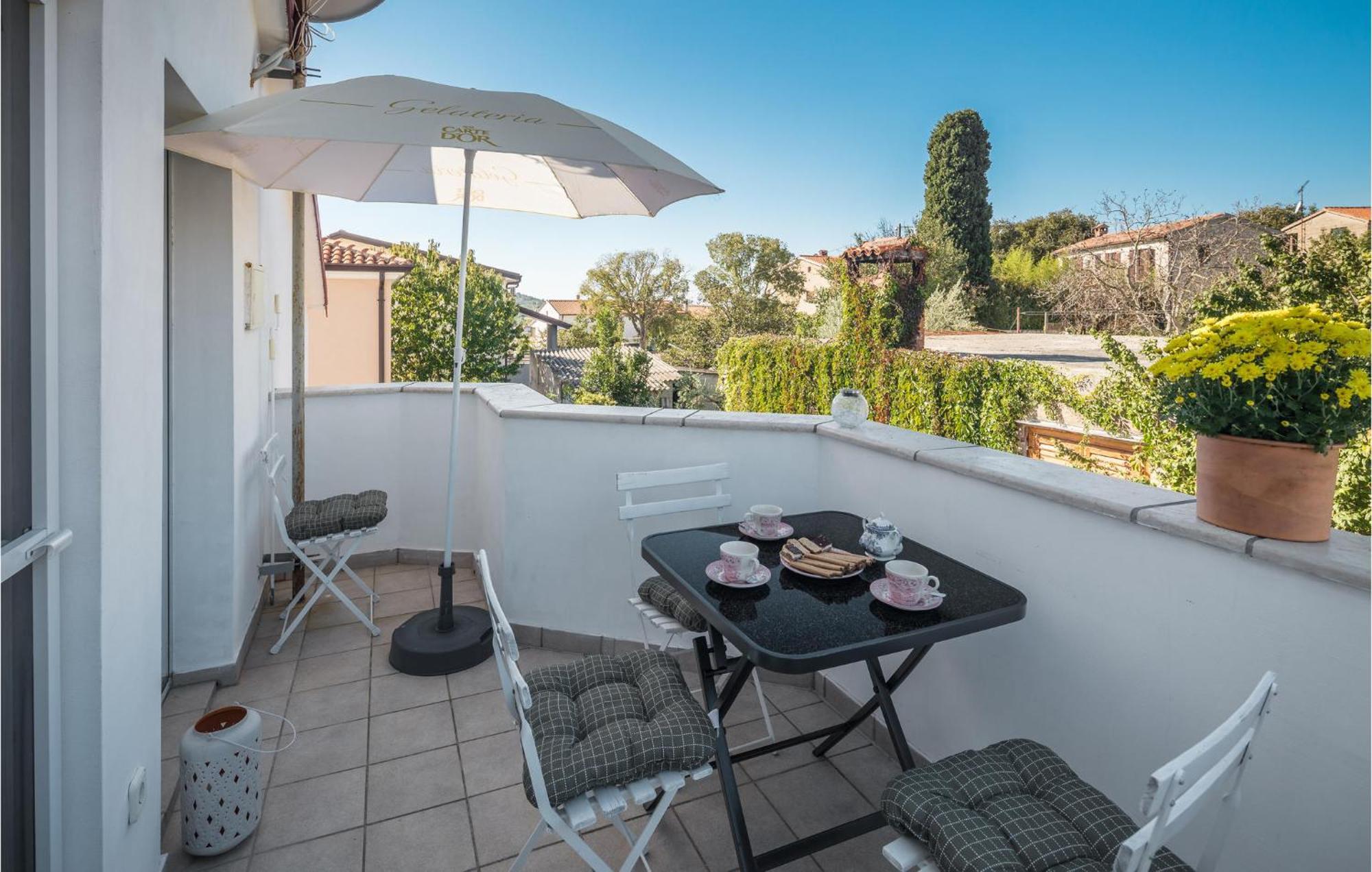 Gorgeous Apartment In Musalez With Kitchen Εξωτερικό φωτογραφία